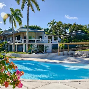 Boutique Catalina Tropical Cabrera